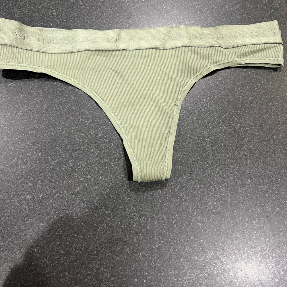 Victoria's Secret Olive Ribbed Thong Size Medium